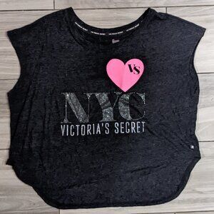 🧡 Victoria's Secret Grey Crop NYC Top